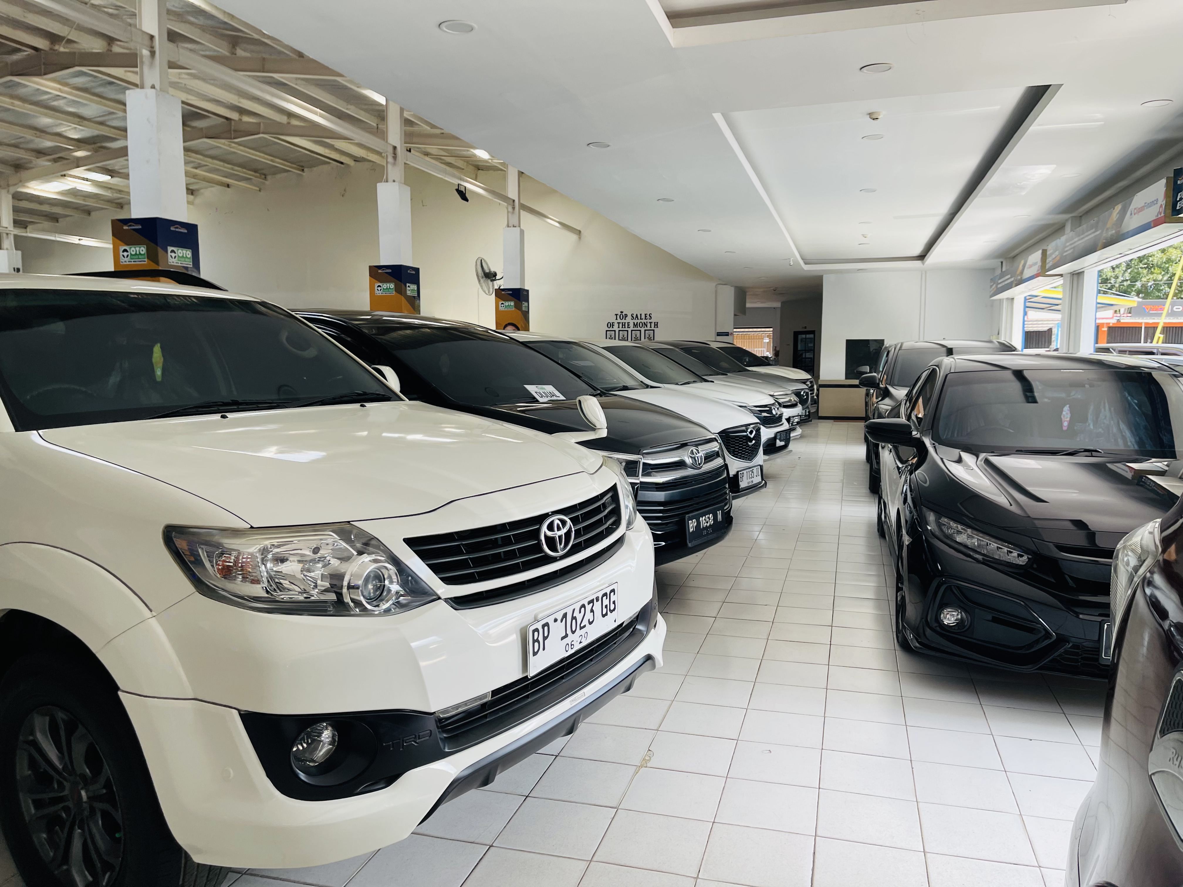 RAM Showroom 5